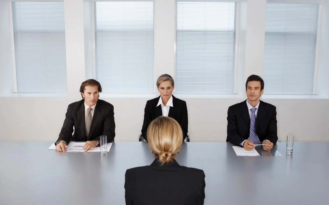 4 Reasons Why Professional Recruiters Attract the Best Talent