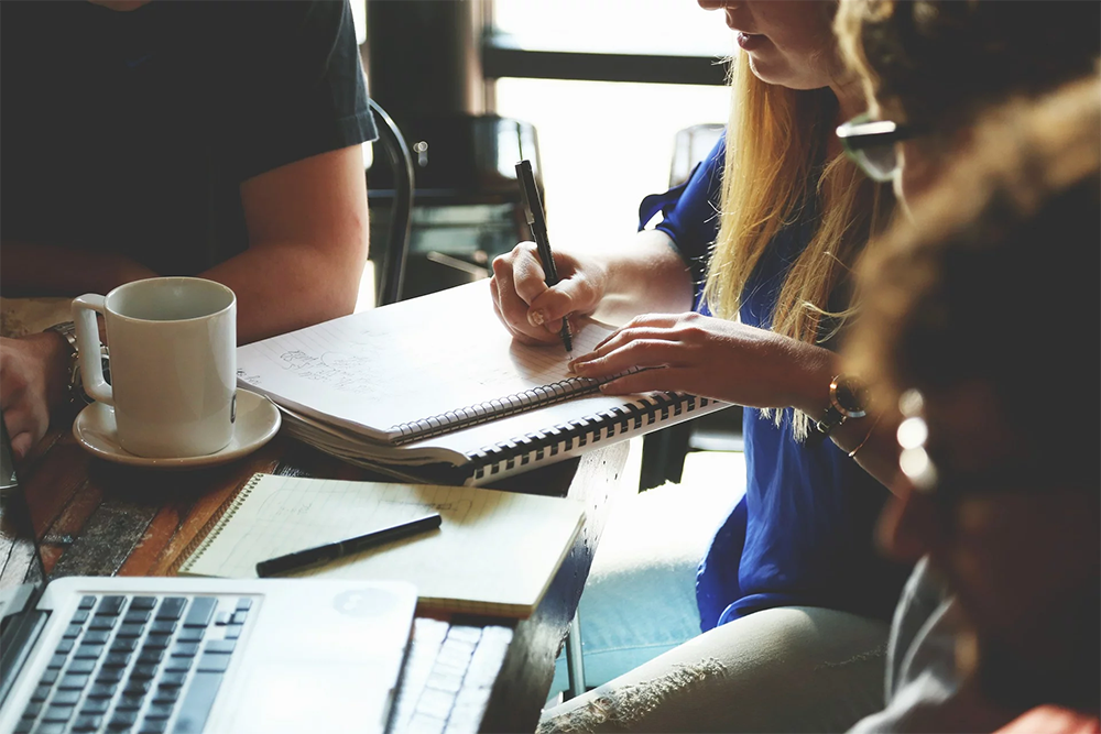 How an Outsourced HR Company Can Reduce the Stress of Employee Management
