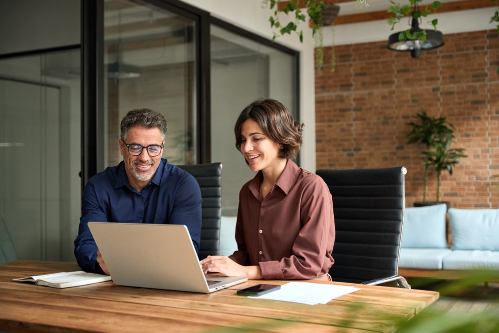 Weathering Uncertainty: How Employer of Record (EOR) Services Help Businesses Stay Agile in Unpredictable Markets